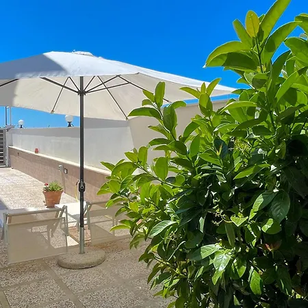 Appartamento La Perla Bianca - Near Train Station And Beaches With Amazing Sunsets *