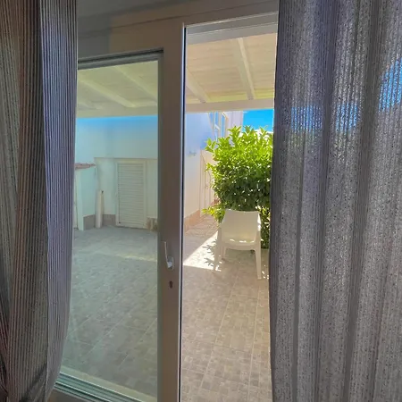 La Perla Bianca - Near Train Station And Beaches With Amazing Sunsets