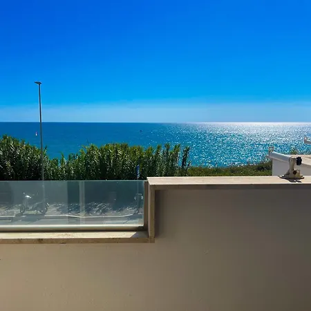Apartamento La Perla Bianca - Near Train Station And Beaches With Amazing Sunsets *