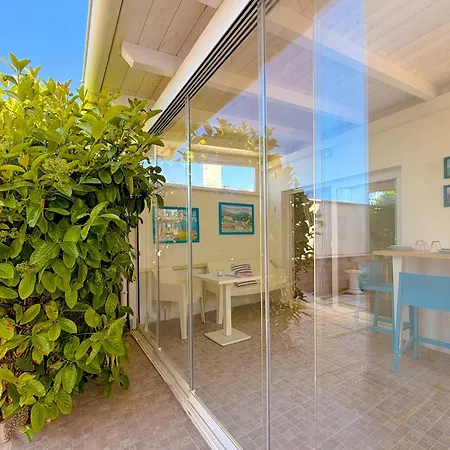 La Perla Bianca - Near Train Station And Beaches With Amazing Sunsets Appartamento Anzio