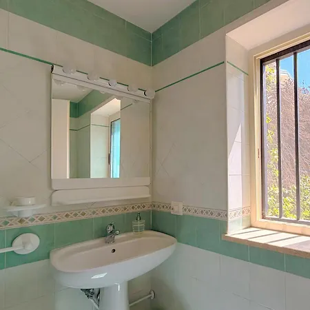 Appartamento La Perla Bianca - Near Train Station And Beaches With Amazing Sunsets *