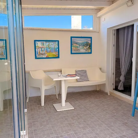 La Perla Bianca - Near Train Station And Beaches With Amazing Sunsets * Anzio