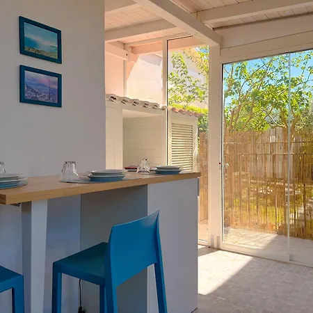 La Perla Bianca - Near Train Station And Beaches With Amazing Sunsets *
